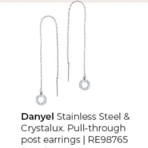 Tocara Danyel pull thru Earrings - Picture 2 of 2